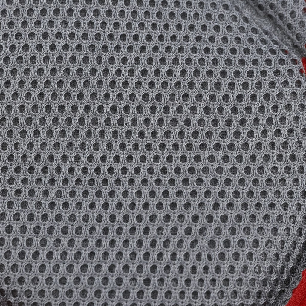 Cojín de confort GERF SAFETY de malla gris transpirable para gorra de seguridad con detalles en color rojo