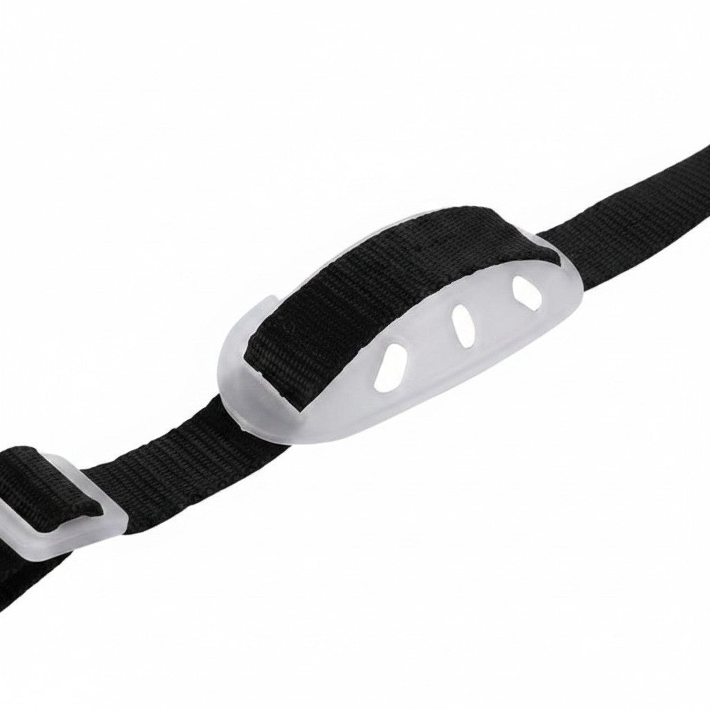 Barboquejo ajustable GERF SAFETY de color negro con piezas de sujeción transparentes para cascos de seguridad.