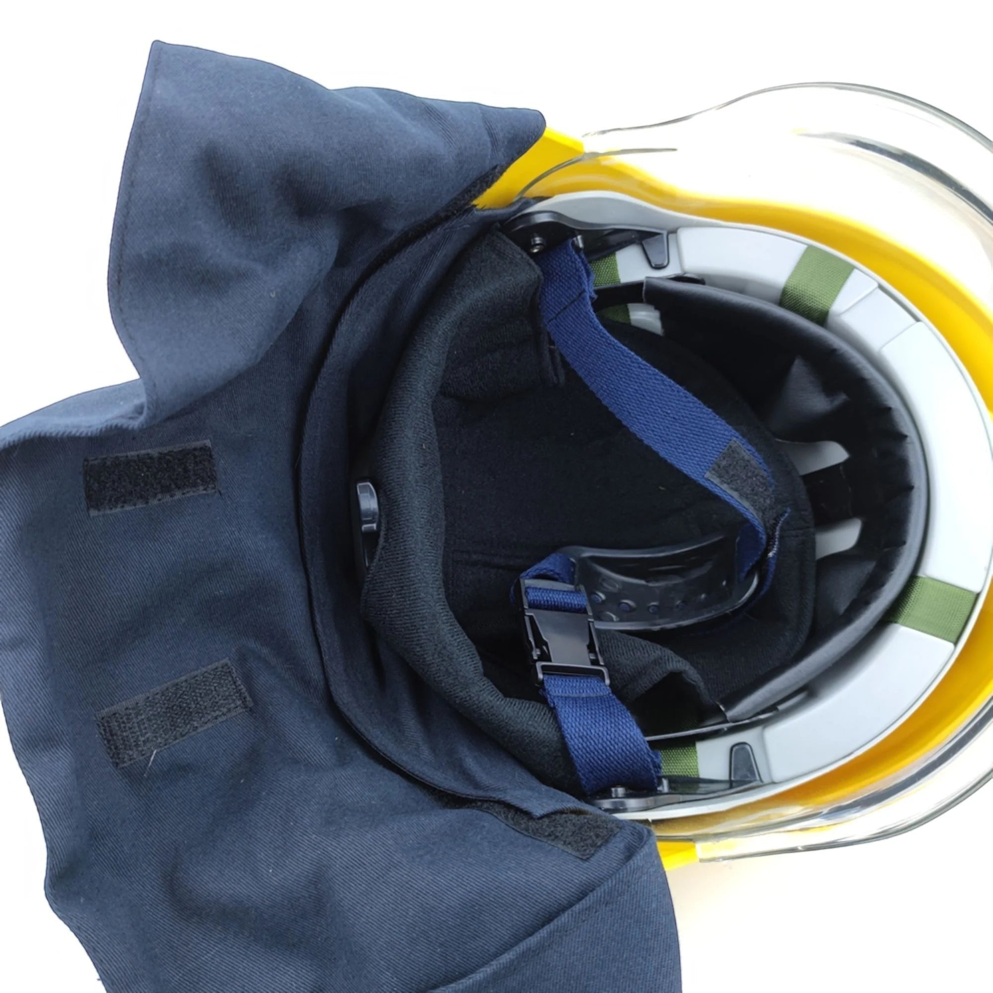 Vista interior del casco de bombero GERF SAFETY con bufanda de fibra FR, revestimiento de algodón y gafas protectoras.