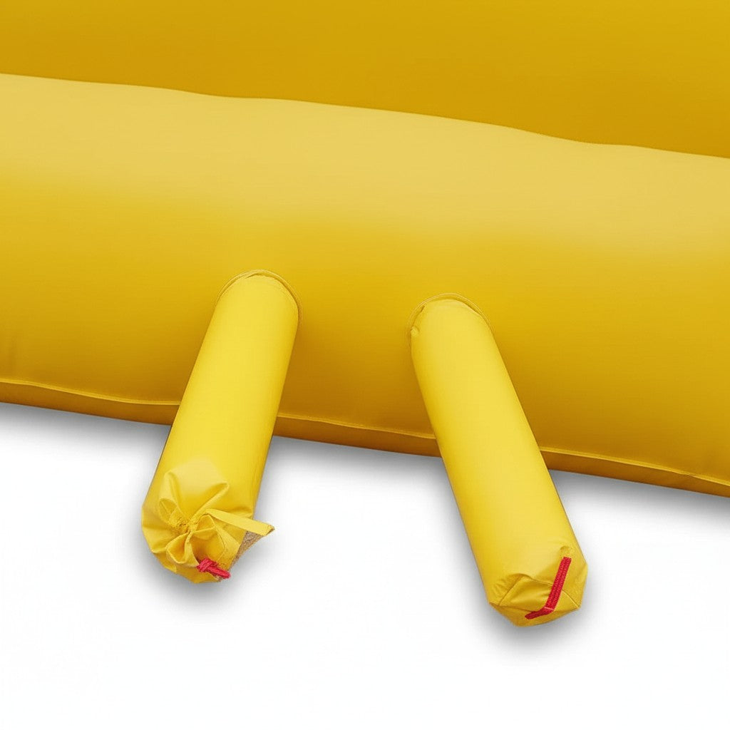 Colchón de aire de rescate ignífugo GERF SAFETY de color amarillo con tubos de inflado para evacuación en altura.