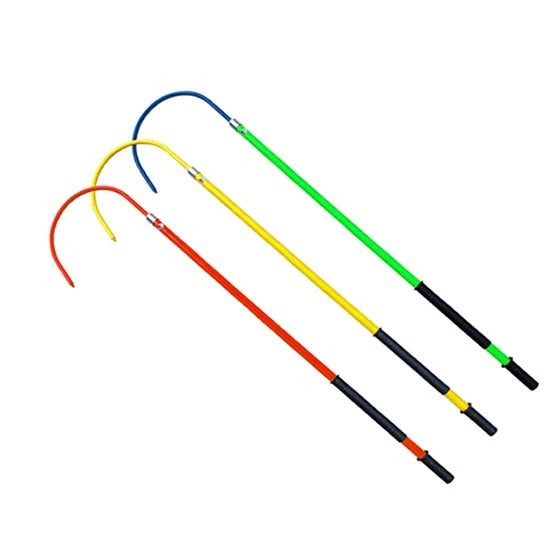 Tres ganchos de rescate aislantes GERF SAFETY de colores rojo, amarillo y verde con mango de fibra de vidrio.