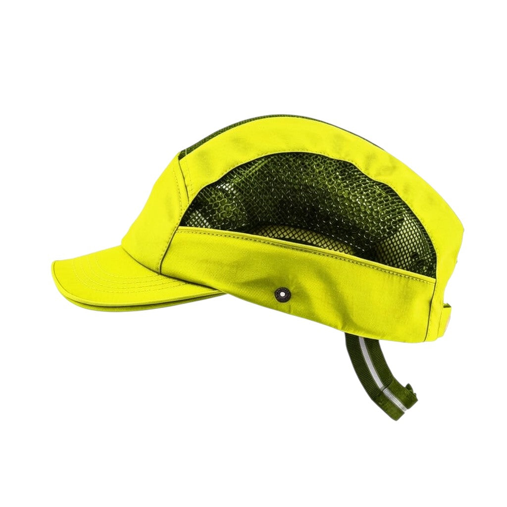 Gorra de seguridad GERF SAFETY amarilla fluorescente con malla de ventilación, visera de 5 cm y bandas reflectantes.
