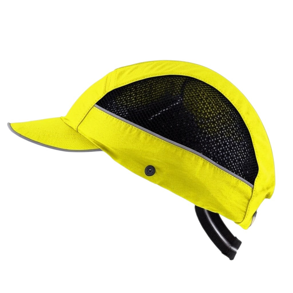 Gorra de seguridad GERF SAFETY amarilla con visera de 5 cm, malla transpirable, bandas reflectantes y carcasa ABS.