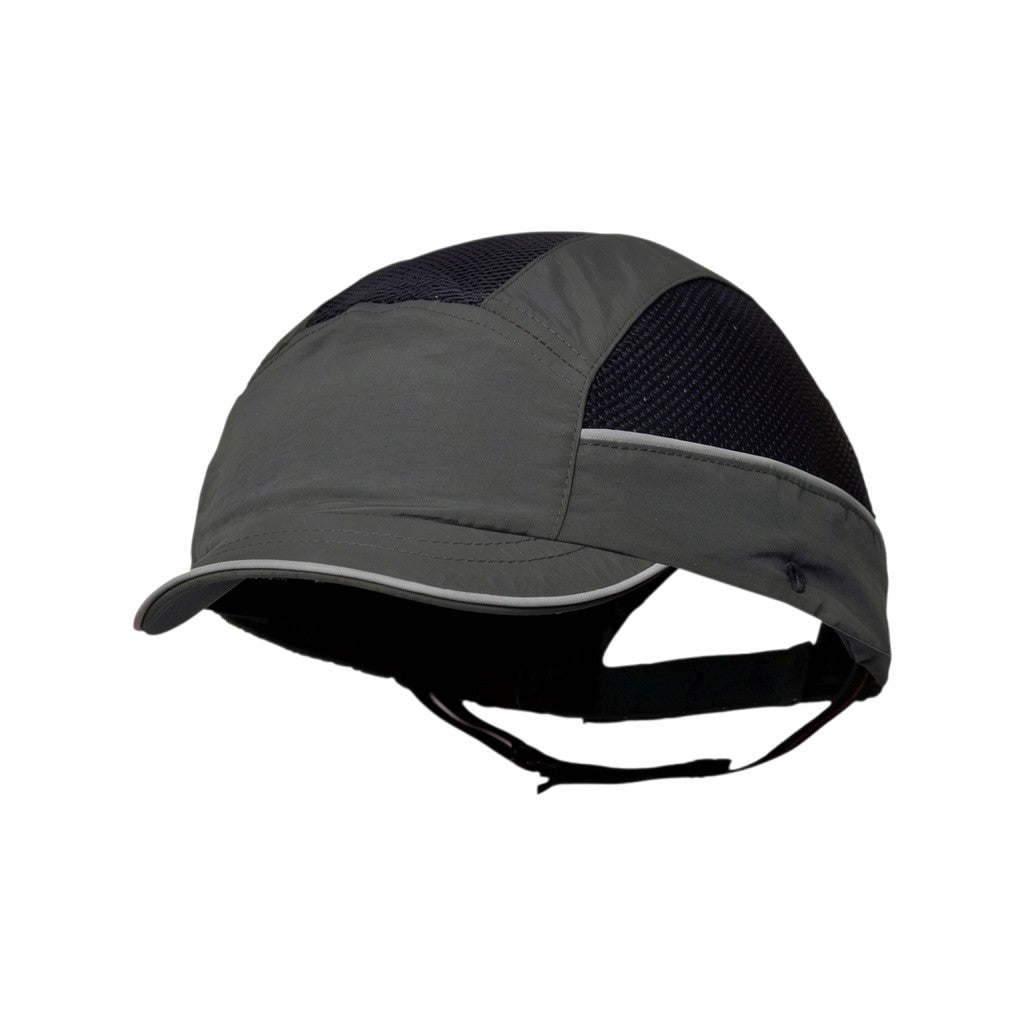 Gorra de seguridad GERF SAFETY azul marino con ventilación, visera corta de 3 cm y bandas reflectantes para alta visibilidad