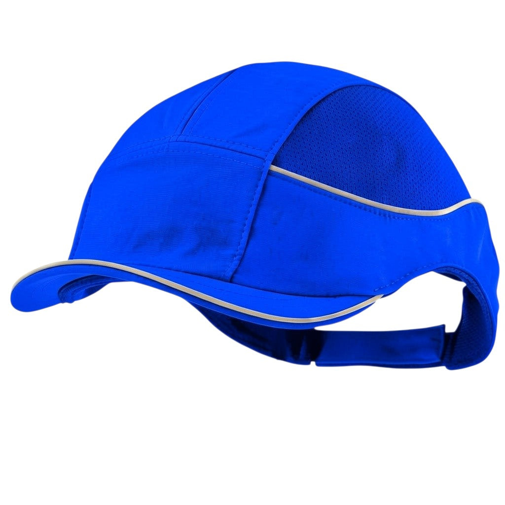 Gorra de seguridad GERF SAFETY Bump Cap Air+ azul con visera corta de 3 cm, bandas reflectantes y malla transpirable.