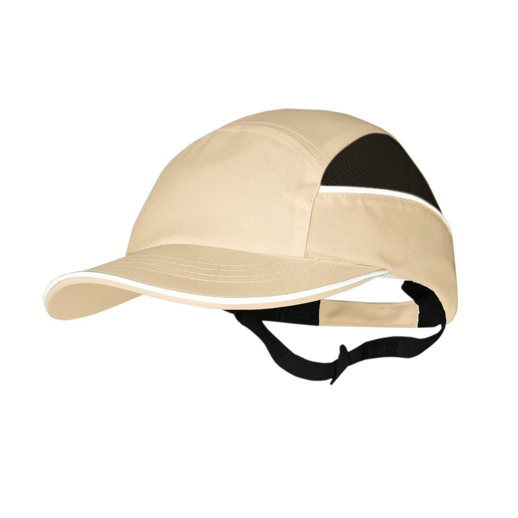 Gorra de seguridad GERF SAFETY con carcasa protectora, color beige, visera de 5 cm y paneles laterales de ventilación.