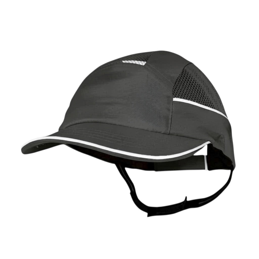 Gorra de seguridad GERF SAFETY tipo bump cap gris con visera de 5 cm, ventilación lateral y bandas reflectantes.