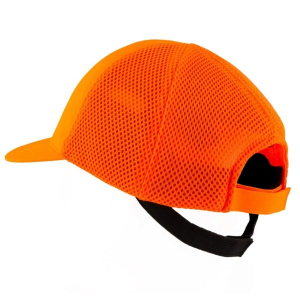 Gorra de seguridad GERF SAFETY Bump Cap naranja con malla trasera ventilada, visera de 5 cm y elástico de soporte.