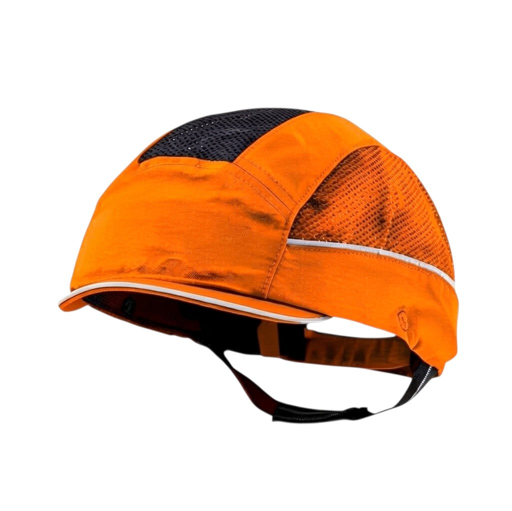 Gorra de seguridad GERF SAFETY naranja con bandas reflectantes, ventilación Air Stream y visera corta de 1 cm.