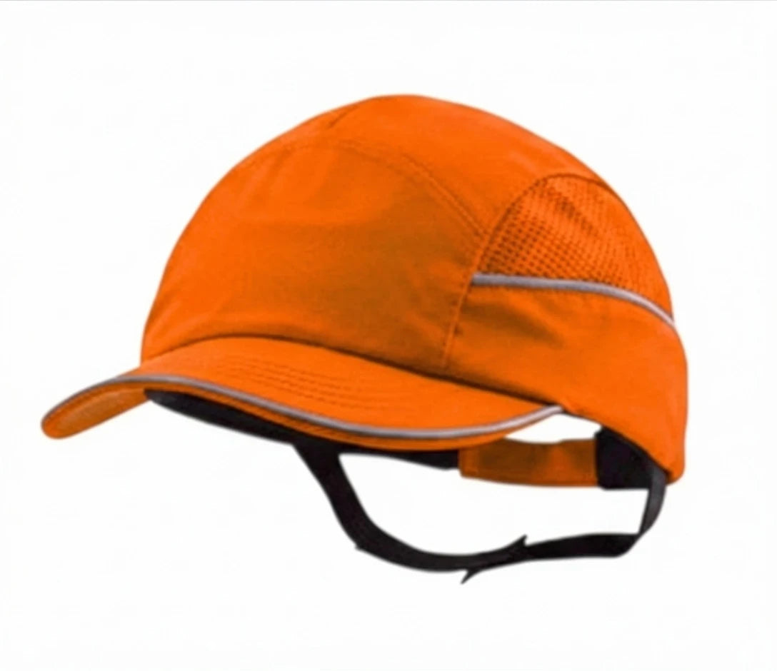 Gorra de seguridad GERF SAFETY naranja con bandas reflectantes, visera de 5 cm y carcasa protectora extraíble.