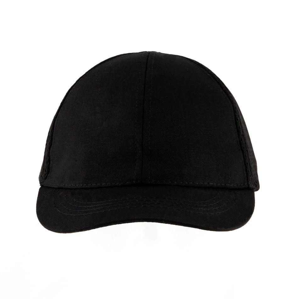 Gorra de seguridad negra GERF SAFETY con carcasa ABS, visera de 5 cm, banda antisudor y malla trasera ventilada.