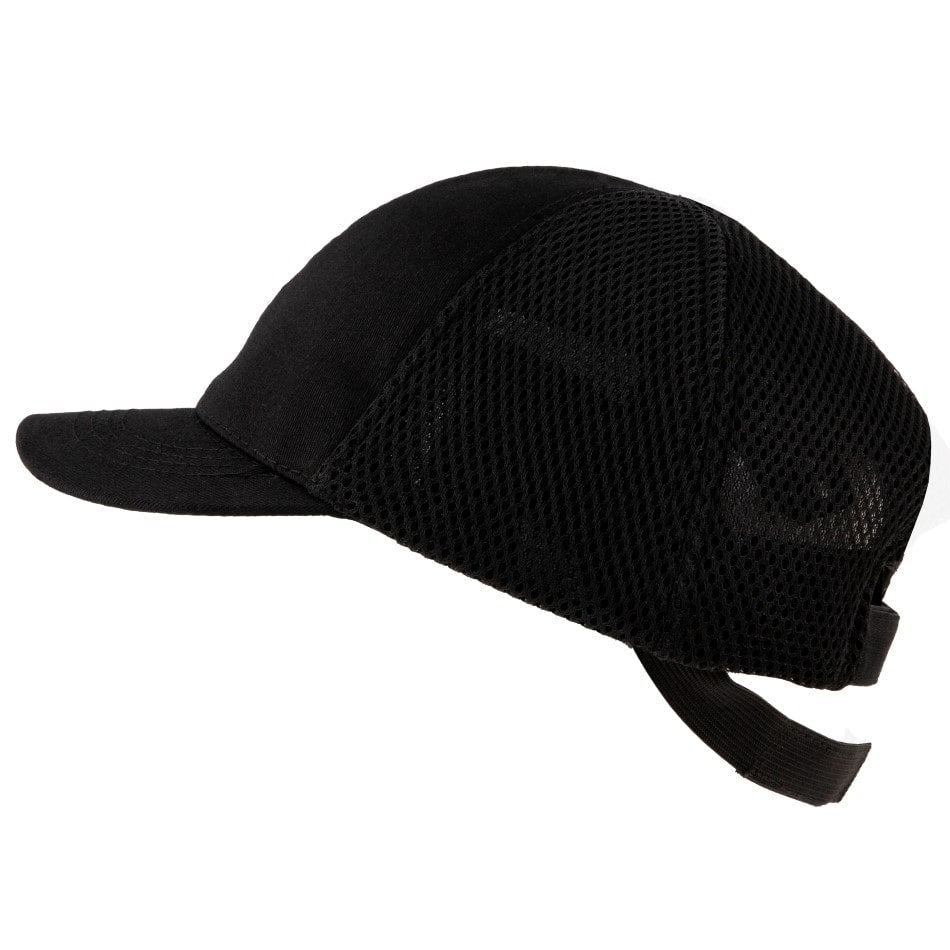 Gorra de seguridad GERF SAFETY modelo Classic en color negro con visera de 5 cm, malla trasera y elástico de soporte.