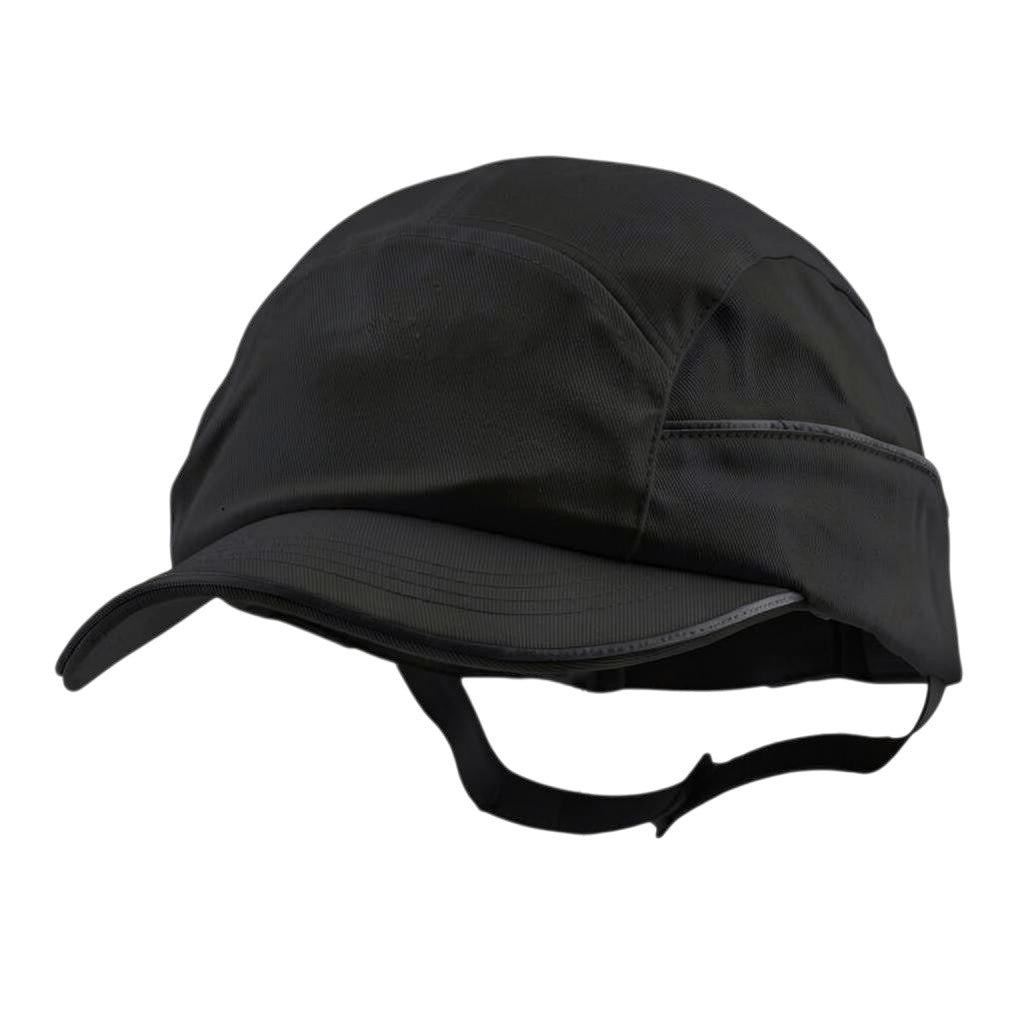 Gorra de seguridad GERF SAFETY tipo bump cap en color negro, fabricada en algodón con carcasa protectora extraíble.