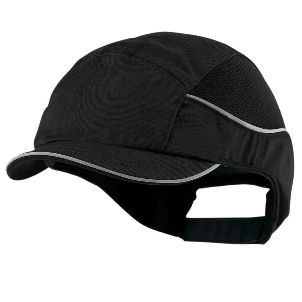 Gorra de seguridad GERF SAFETY Bump Cap Air+ negra con visera corta de 3 cm, bandas reflectantes y malla transpirable.