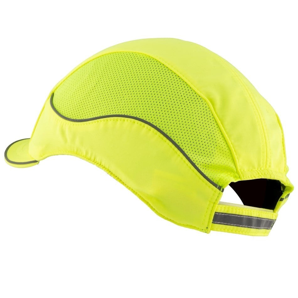 Gorra de seguridad GERF SAFETY color amarillo neón con bandas reflectantes, visera corta y paneles de ventilación.