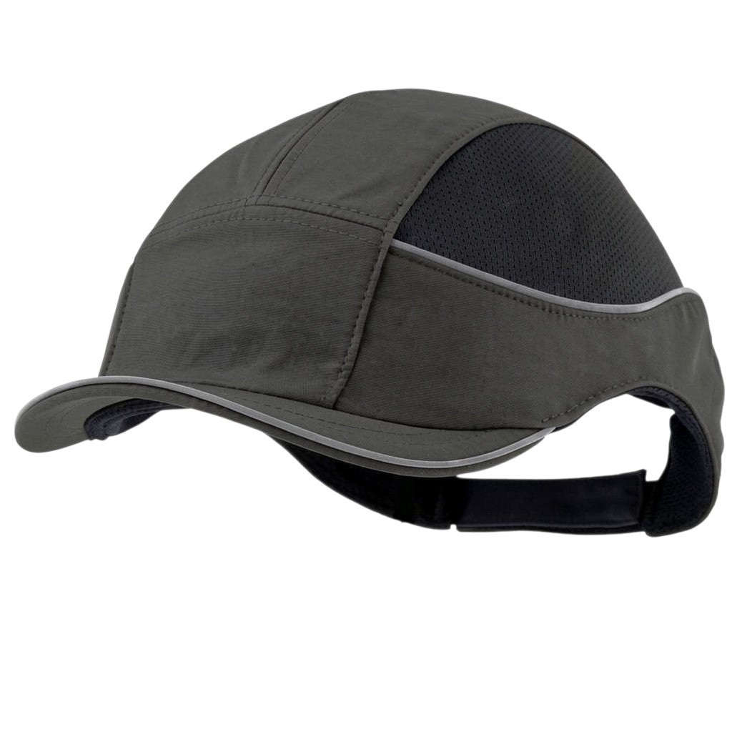 Gorra de seguridad GERF SAFETY Bump Cap Air+ con visera corta, paneles de malla transpirable y bandas reflectantes.