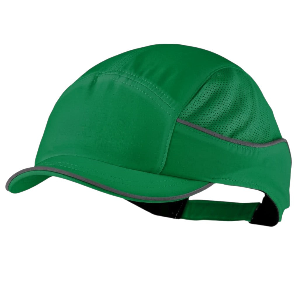 Gorra de seguridad GERF SAFETY Bump Cap Air+ verde, hiperventilada con visera corta de 3 cm y bandas reflectantes.