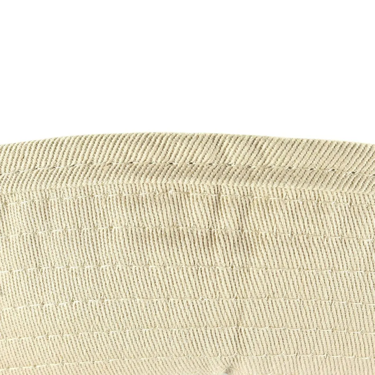 Detalle de tejido ripstop beige en gorro tipo pescador GERF SAFETY con costuras reforzadas y protección UV