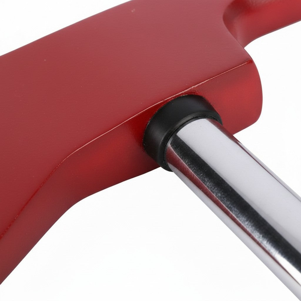 Detalle de la cabeza roja y mango de acero inoxidable de la hacha de cinturón GERF SAFETY para bomberos