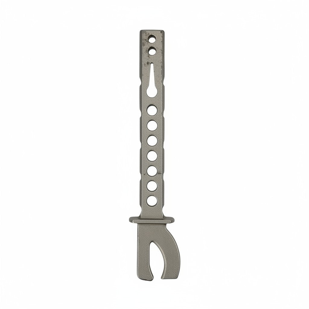 Accesorio de acero para hacha multifuncional GERF SAFETY, herramienta de rescate plateada con diseño modular.