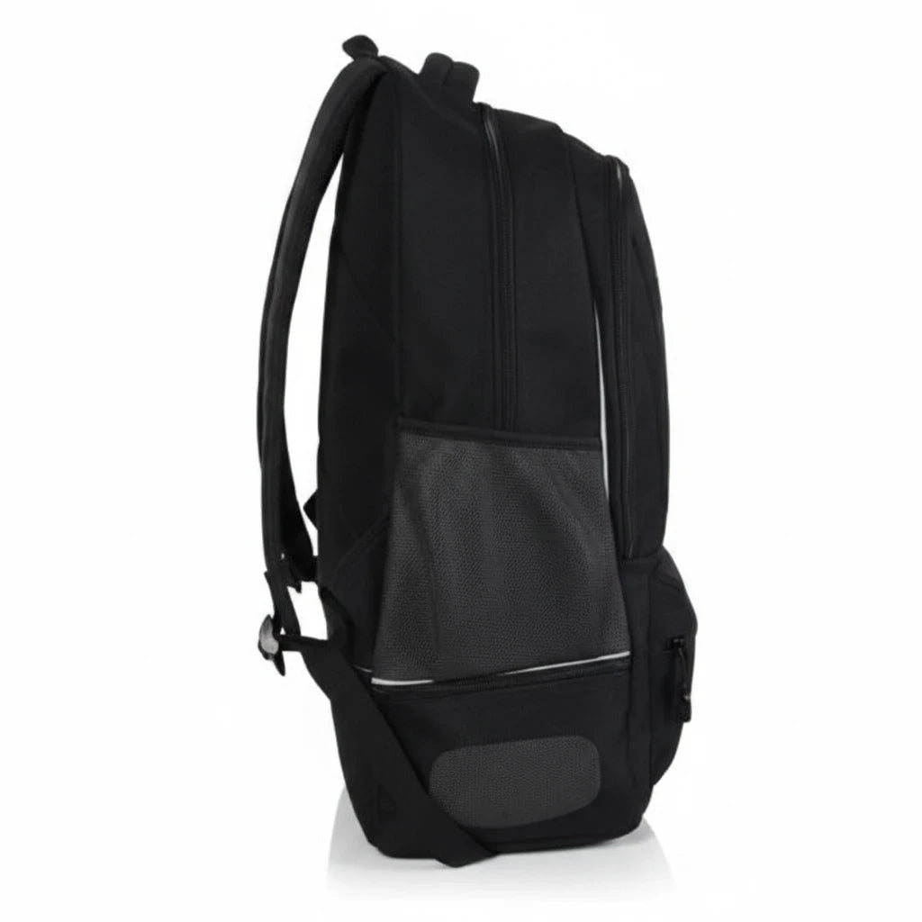 Mochila GERF SAFETY negra para EPI con compartimento ventilado para calzado y detalles reflectantes vista lateral